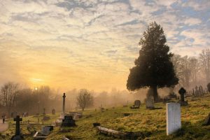 Spiritual Biblical Meaning of Graveyard or Cemetery in a Dream