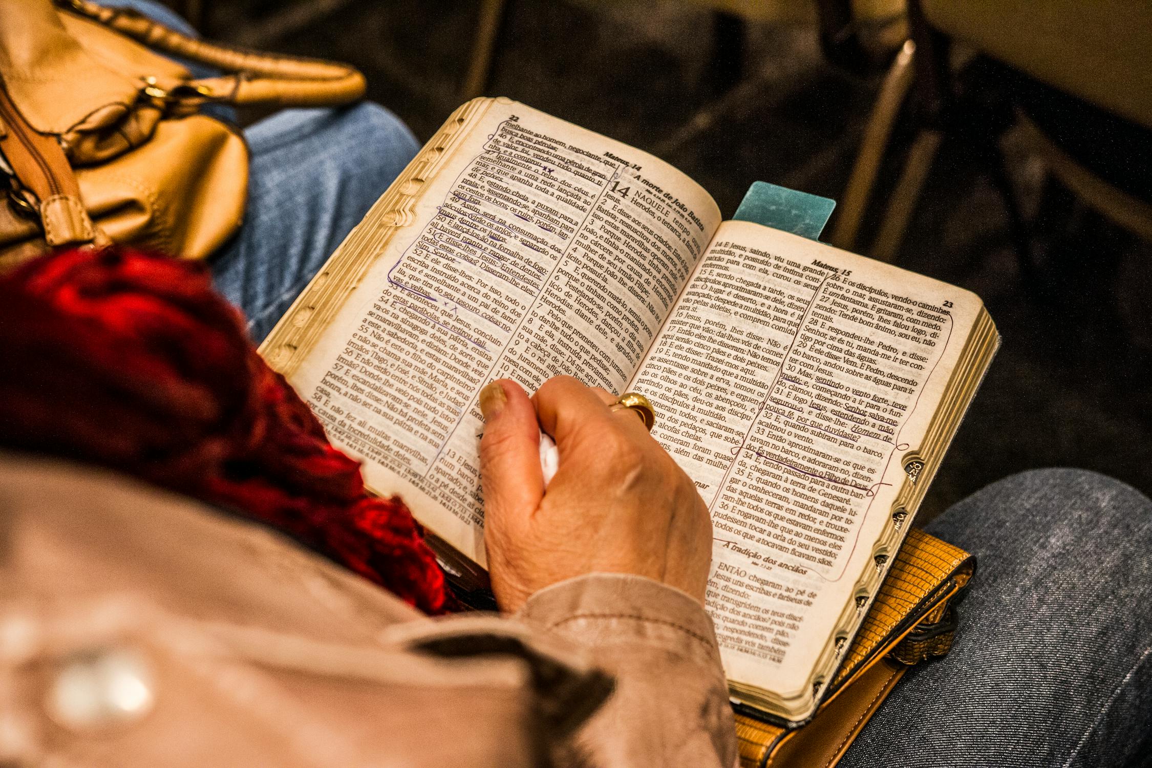 POWERFUL PRAYER TO OUR LADY OF DESTERRO