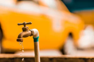 Spiritual Biblical Meaning of Water Leaks in a Dream