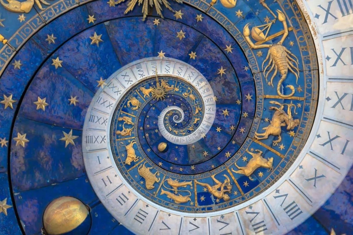 Why Do We Still Believe in Horoscopes? Astrology, Social Media, and the Yearning for Meaning in Uncertain Times